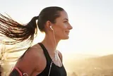 Nghiên cứu 8 năm hé lộ bí quyết bảo vệ tim, chống đột quỵ: Không phải thuốc, cũng chẳng phải chạy bộ hàng giờ