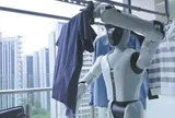 Không còn ở trong phim: Một công ty Trung Quốc vừa tung ra robot osin thay con người làm hết việc nhà