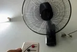 Có cần rút dây điện, phích cắm quạt sau khi tắt không? EVN giải đáp