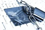 Phong toả, đóng tài khoản ngân hàng vĩnh viễn nếu người dùng thực hiện giao dịch có nội dung sau