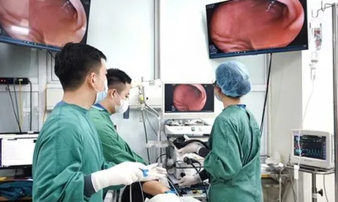 Người đàn ông nhập viện cấp cứu sau khi ăn món ngan luộc