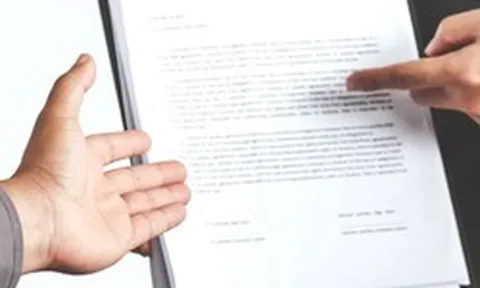 Công ty bảo hiểm nhân thọ phát hiện 5 khách hàng đã đóng phí đầy đủ nhưng hệ thống không hề nhận được tiền: Chuyện gì đã xảy ra?