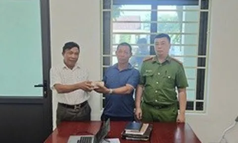 Tài khoản phát sinh giao dịch 208,9 triệu đồng, người đàn ông SN 1966 lập tức trình báo công an