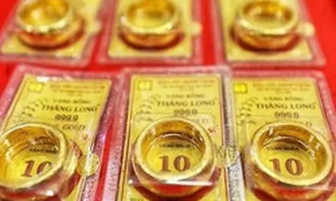 Việc nên làm ngay khi giá vàng giảm mạnh