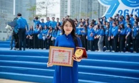 4 năm bền bỉ thực hiện chuỗi hòa nhạc "5 không" vì trẻ em thiệt thòi, nữ giảng viên piano được vinh danh tại "Việc tử tế" 2026
