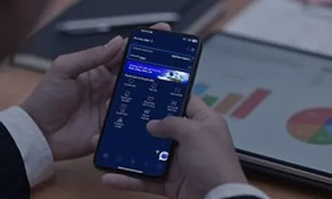 Vì sao ngân hàng phải giám sát 24/7 các giao dịch chuyển tiền online của người dân?